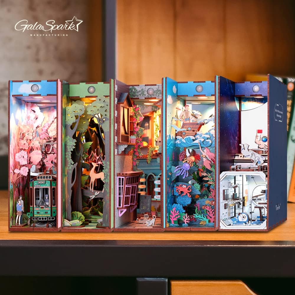 3D Miniature Dollhouse Bookends, DIY 3D Puzzle Book Nook with LED Sensor Light Bookshelf Decor for Kids and Adults (The Space Astronaut)