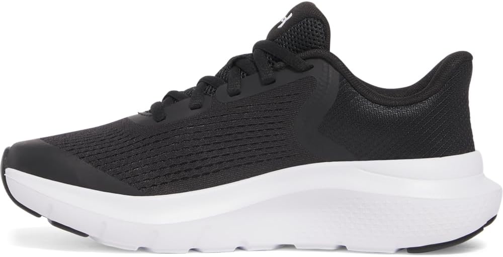 Under Armour Boy's Ua BGS Rogue 5 Sneaker UK SIZE 6